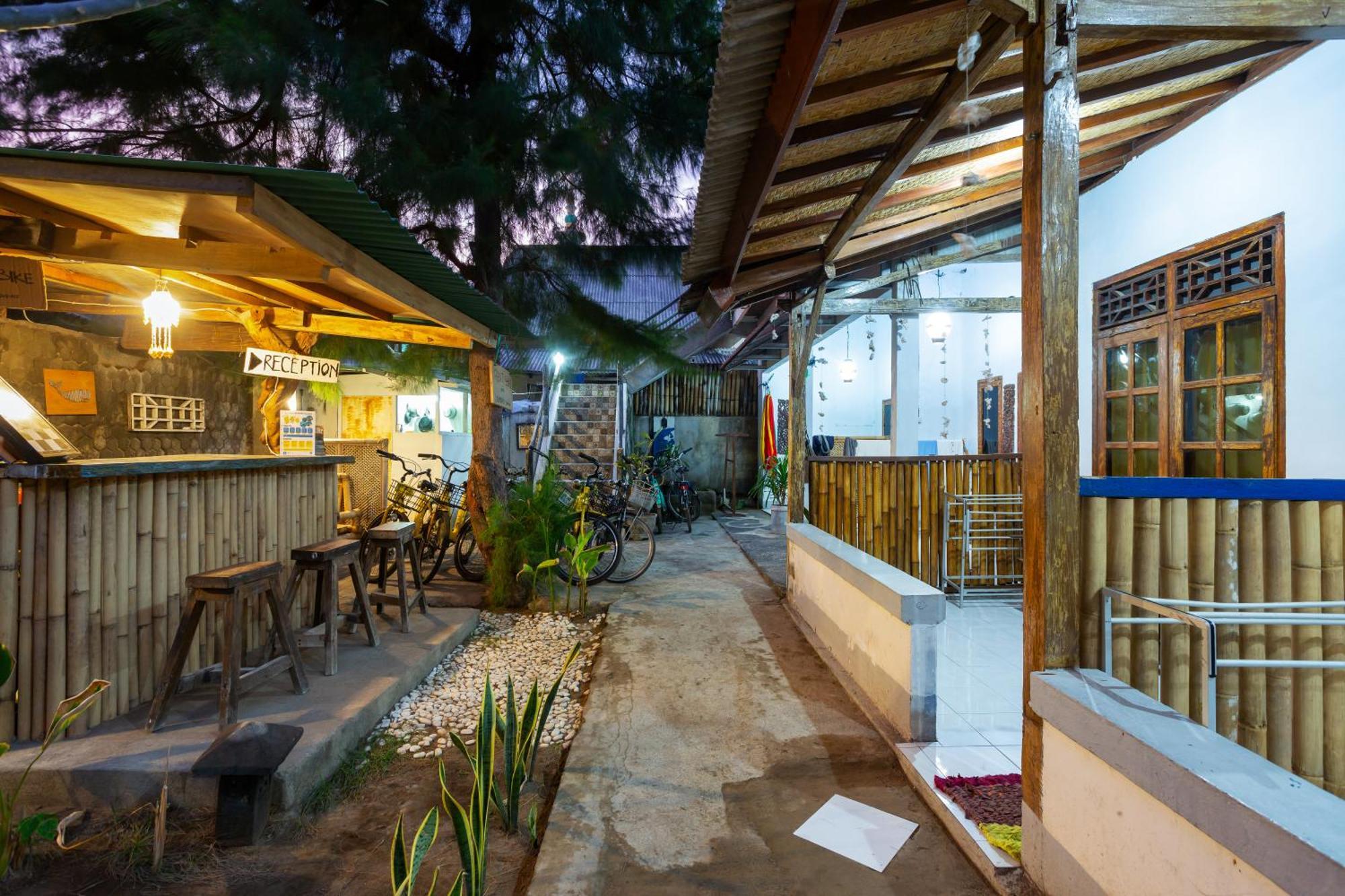 Creative Trawangan Stay Gili Trawangan Exterior photo
